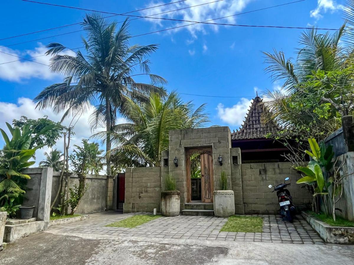The Banana'S Kumbe Villa Tampaksiring Extérieur photo